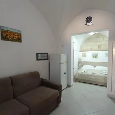 Del Borgo * Otranto